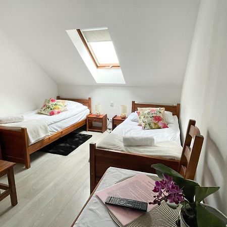 Pensjonat Koliber Sobków 외부 사진